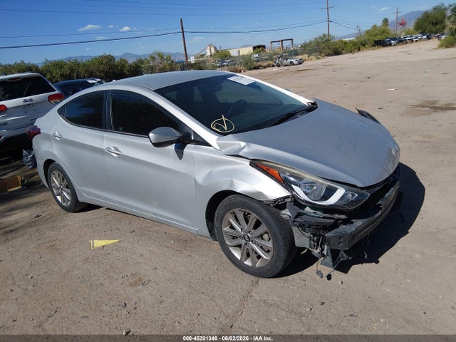 Salvage Hyundai ELANTRA Image