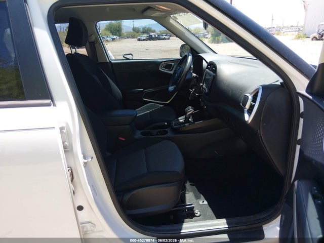 Kia Soul Lx