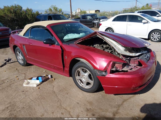 Salvage Ford Mustang Image
