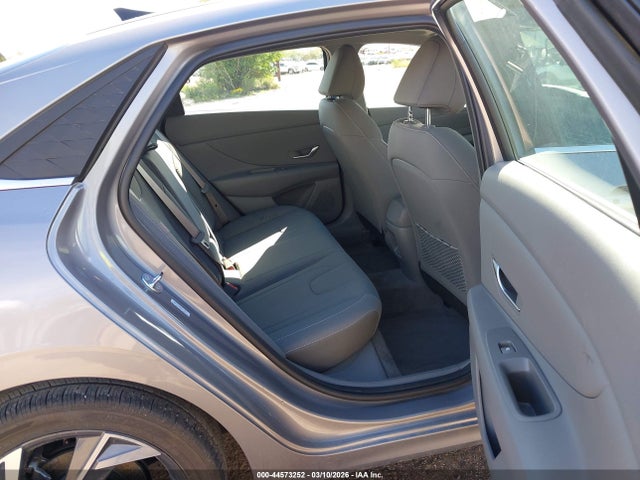 Hyundai ELANTRA Sel Convenience