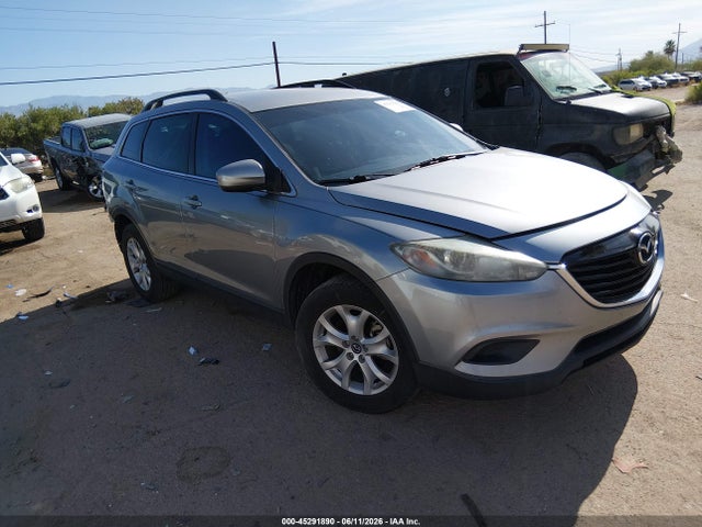 Salvage Mazda Cx Image