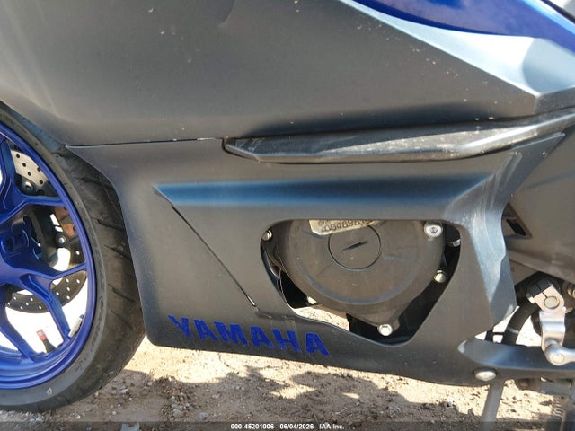Yamaha Yzfr3 A