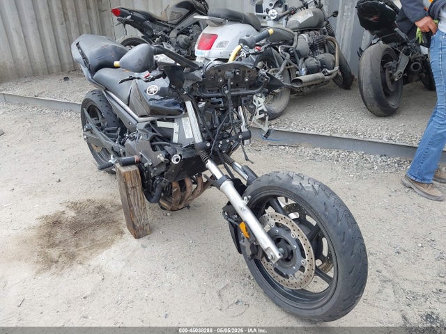 Salvage Yamaha Fz6 Image