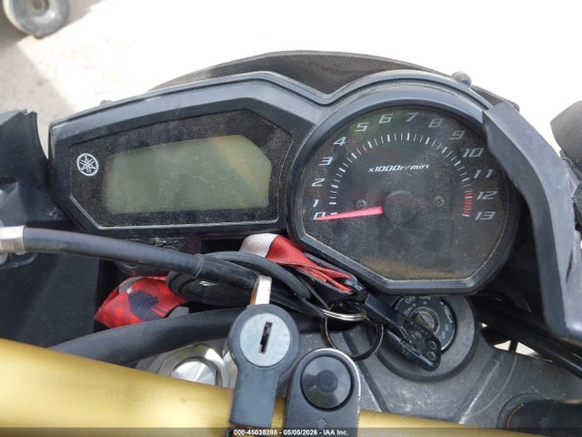 Yamaha Fz6 R