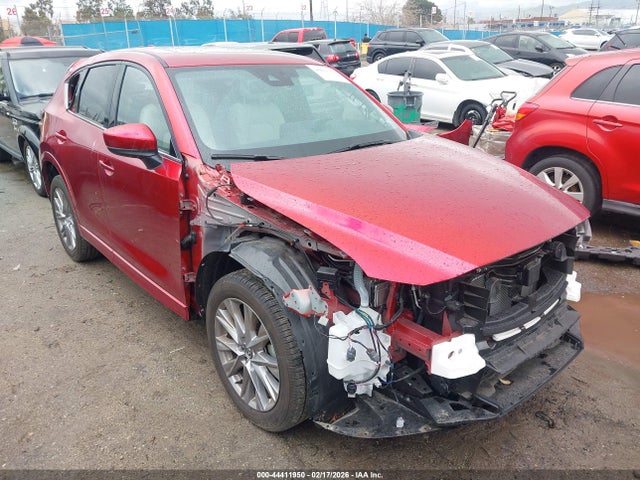 Salvage Mazda Cx Image