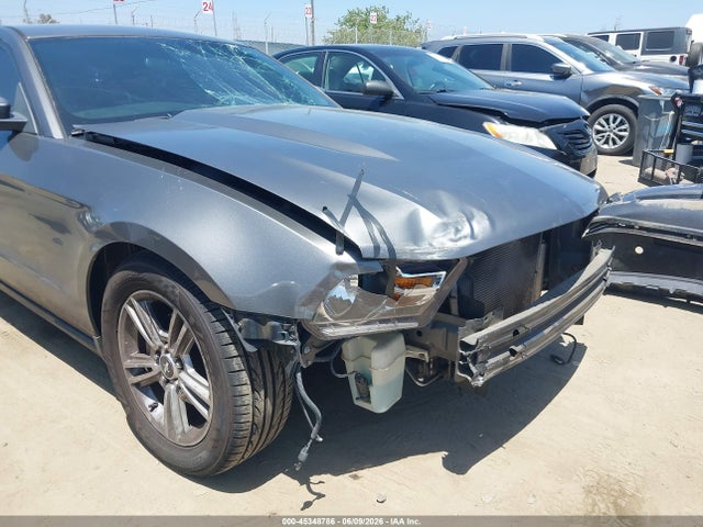 Ford Mustang V6