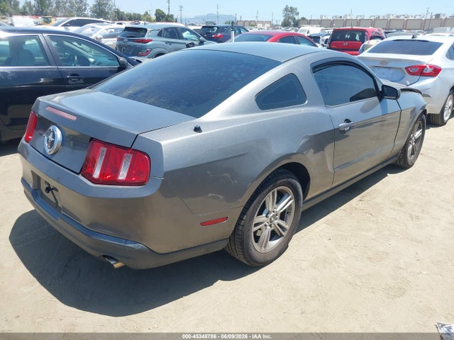 Ford Mustang V6