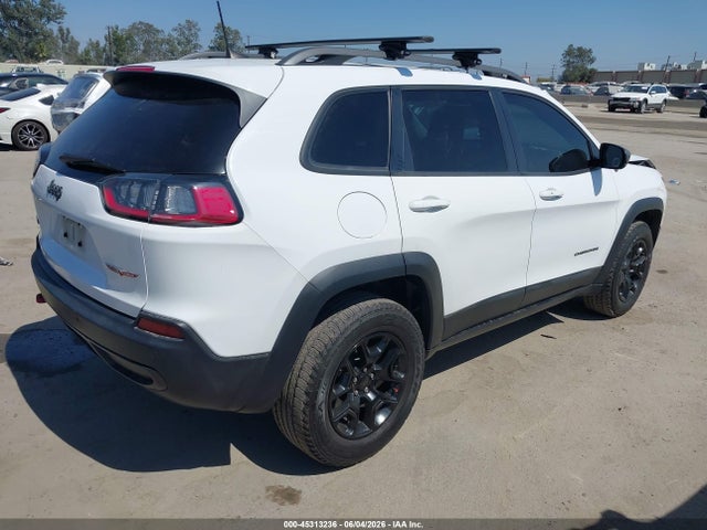 Jeep Cherokee Trailhawk 4x4