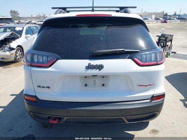 Jeep Cherokee Trailhawk 4x4