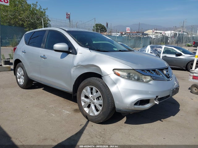 Salvage Nissan Murano Image