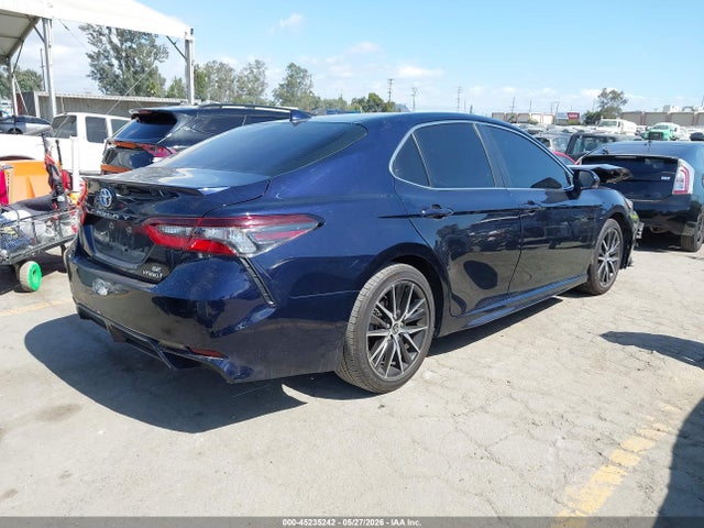 Toyota Camry Se Hybrid