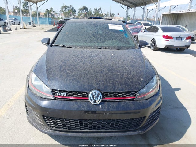 Volkswagen Golf 2.0t S 4-door