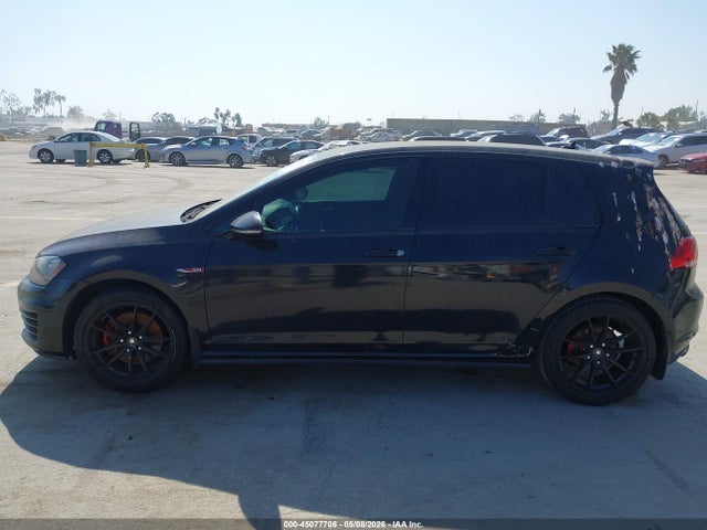 Volkswagen Golf 2.0t S 4-door