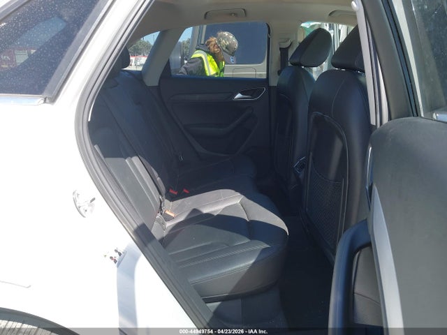Audi Q3 2.0t Premium Plus