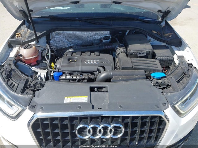 Audi Q3 2.0t Premium Plus