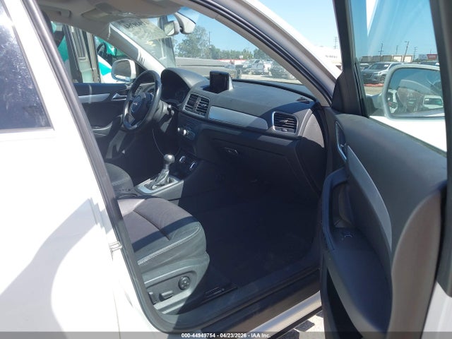 Audi Q3 2.0t Premium Plus
