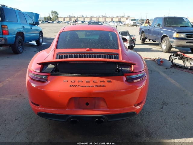 Porsche 911 Carrera Gts