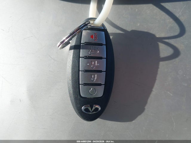 INFINITI Qx