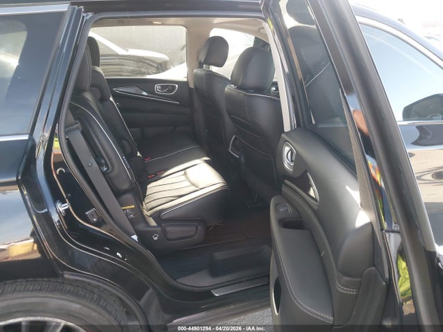 INFINITI Qx