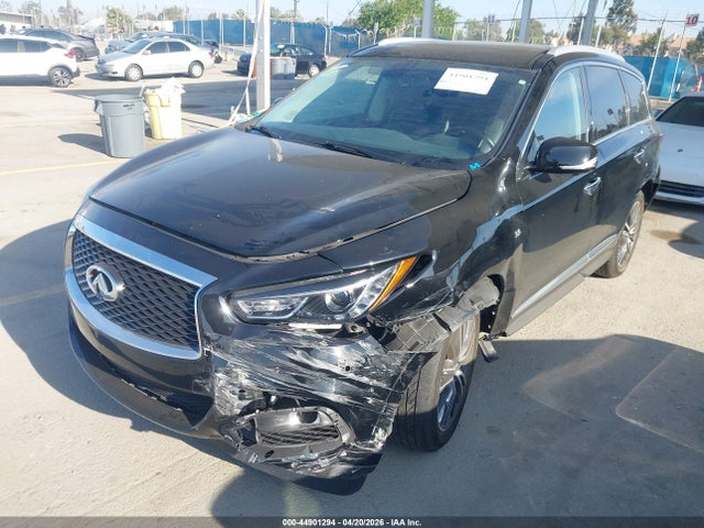 INFINITI Qx