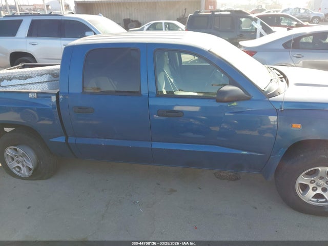 Dodge Dakota Slt