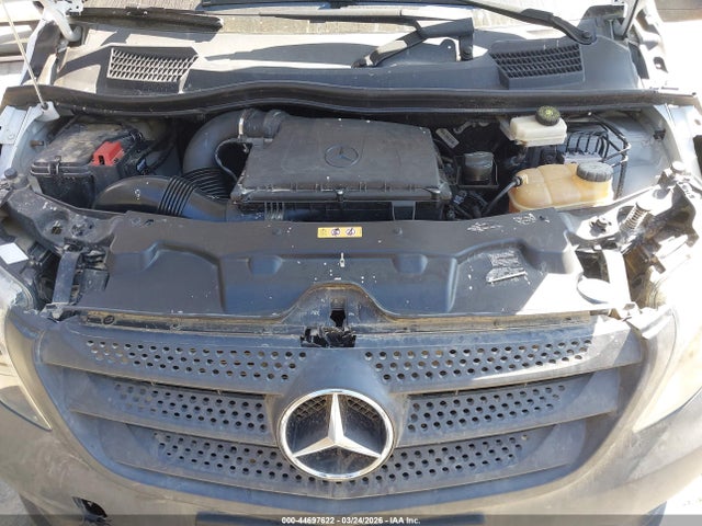 Mercedes-Benz Metris