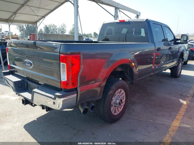 Ford F-350 Xlt