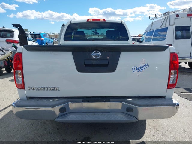 Nissan Frontier S