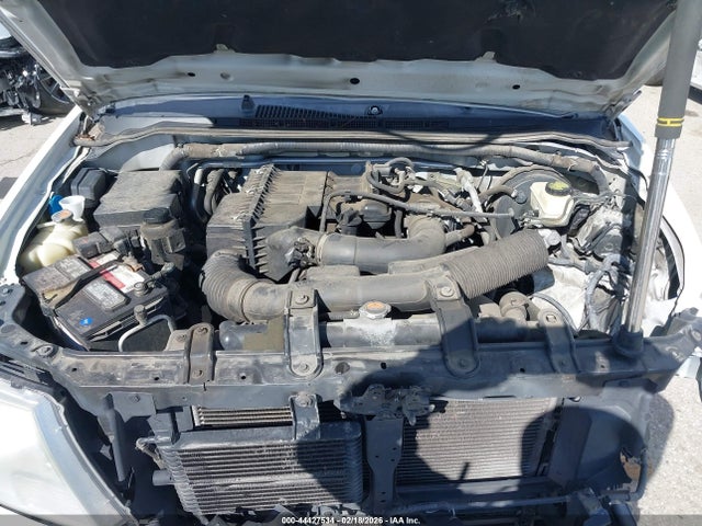 Nissan Frontier S