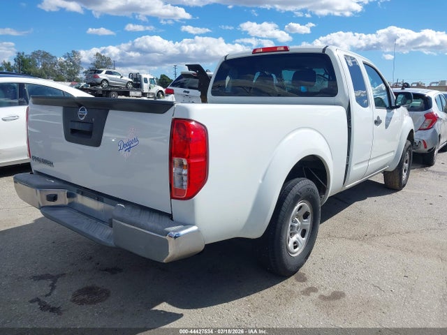 Nissan Frontier S