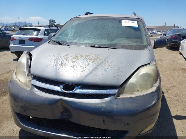 Toyota Sienna Xle Limited