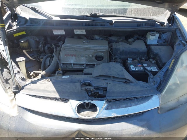 Toyota Sienna Xle Limited