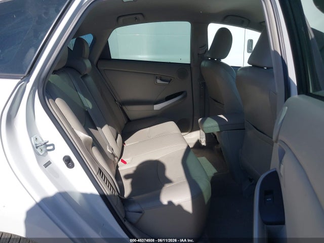 Toyota Prius V
