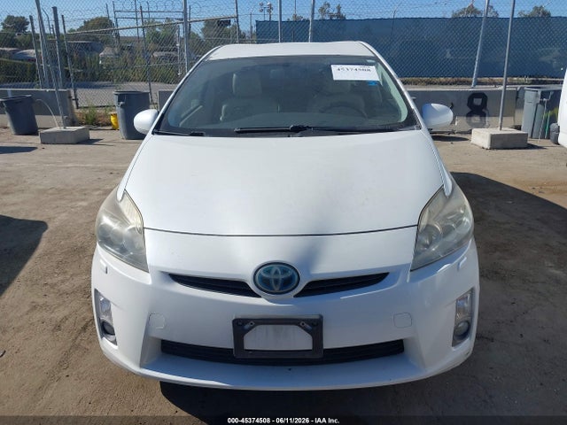 Toyota Prius V