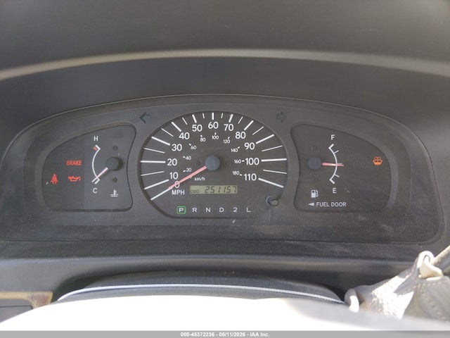 Toyota Sienna Ce