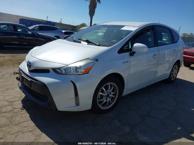 Toyota Prius v Three