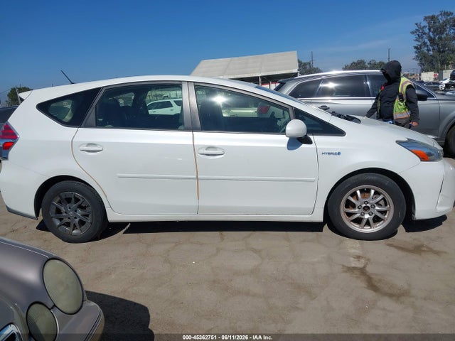 Toyota Prius v Three