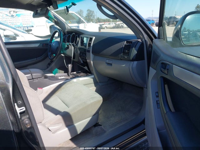 Toyota 4Runner Sr5 V6