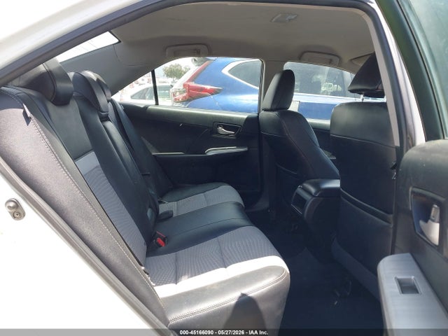 Toyota Camry Se