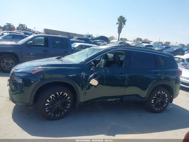 Nissan Rogue Dark Armor