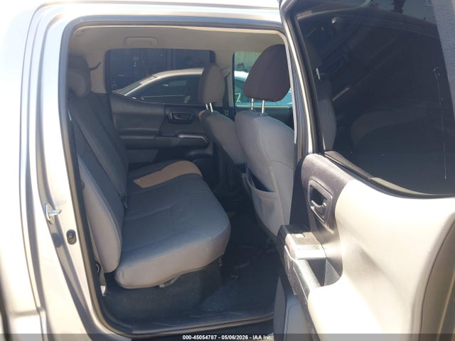 Toyota Tacoma Sr5 V6