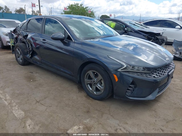Salvage Kia K5 Image