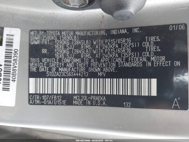 Toyota Sienna Ce