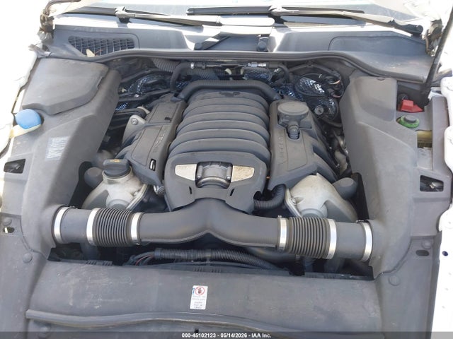 Porsche Cayenne Gts