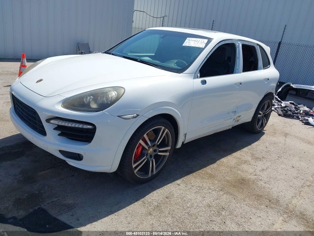 Porsche Cayenne Gts