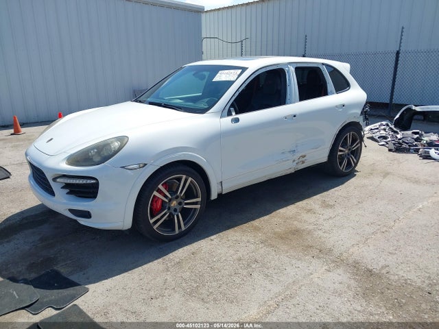 Porsche Cayenne Gts