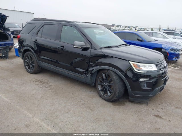 Salvage Ford Explorer Image