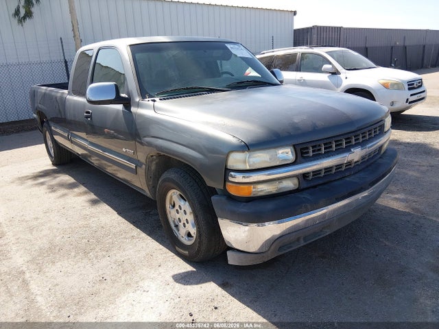 Salvage Chevrolet Silverado 1500 Image