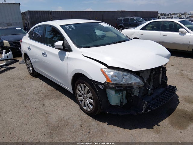 Salvage Nissan Sentra Image
