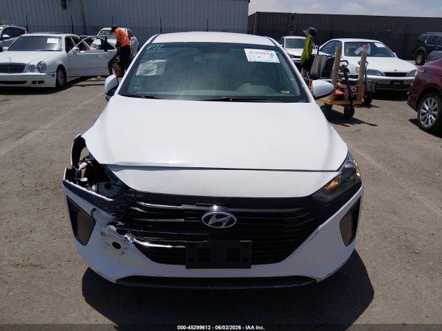 Hyundai Ioniq Blue
